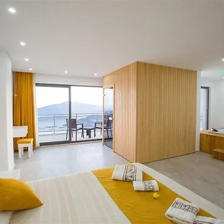 Villa Lion With Sea View